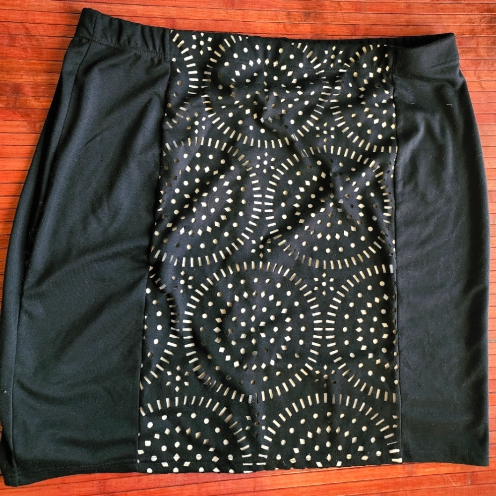 Plus size George skirt 3x